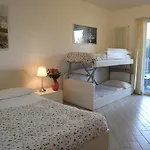 Aparthotel Camera & Caffe Cenni 4*