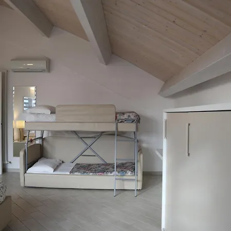 Camera & Caffe Cenni 4* Borgo Fosso Ghiaia