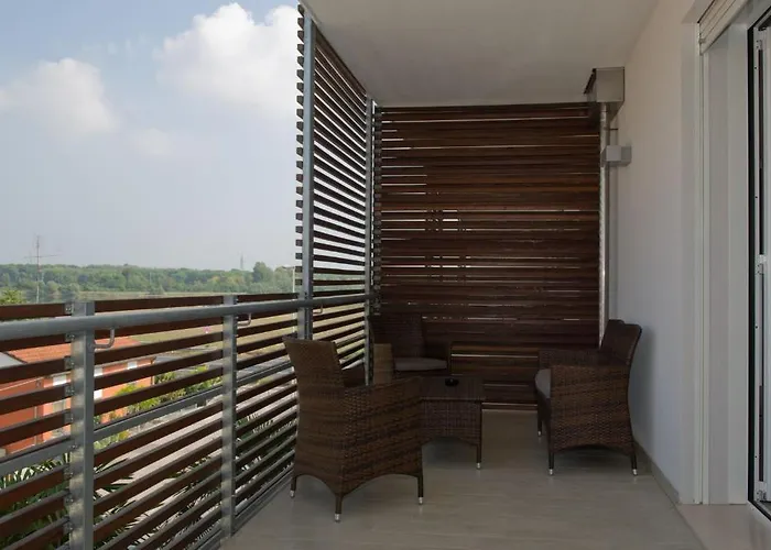 Apartahotel & Caffe Cenni 4*