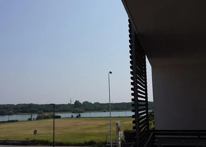 曾尼美景及咖啡公寓式酒店