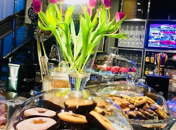 & Caffe Cenni Апарт-отель Борго-Фоссо-Гиайя