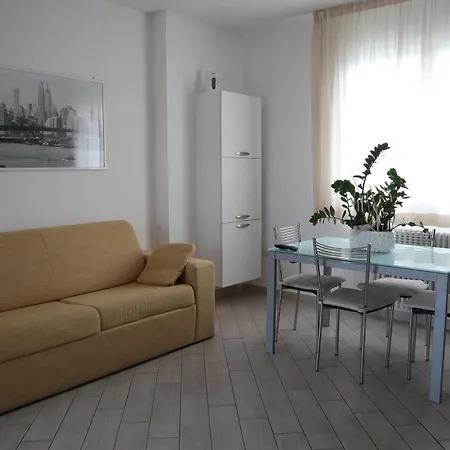 & Caffe Cenni Lägenhetshotell