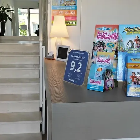 & Caffe Cenni Apart-hotel