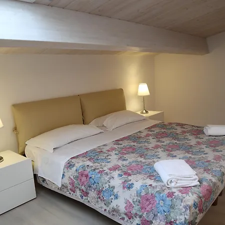 & Caffe Cenni Borgo Fosso Ghiaia