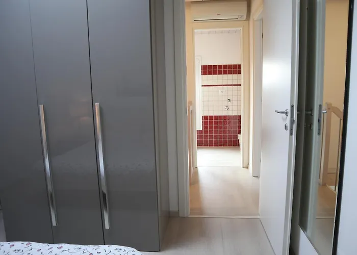 Апарт-отель & Caffe Cenni