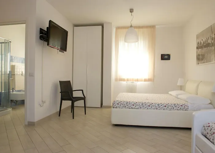 Camera & Caffe Cenni 4*