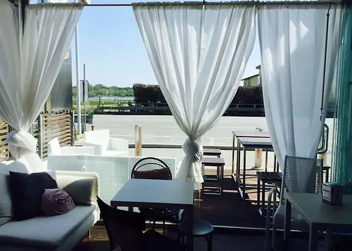 Apart Otel & Caffe Cenni