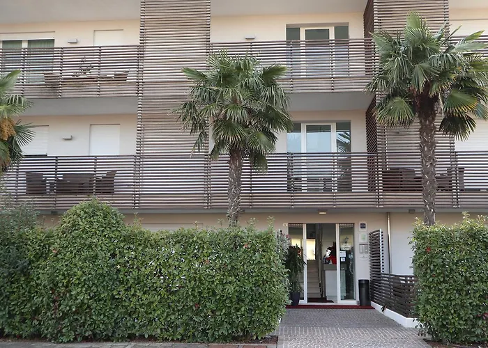 & Caffe Cenni Apart Otel Borgo Fosso Ghiaia