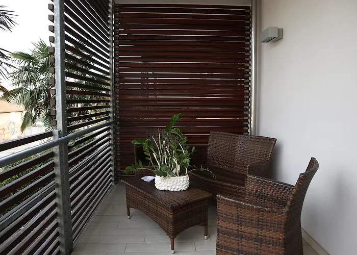 & Caffe Cenni 4* Борго-Фоссо-Гиайя