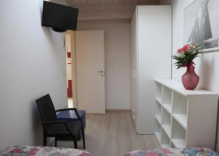 Apart Otel & Caffe Cenni 4*